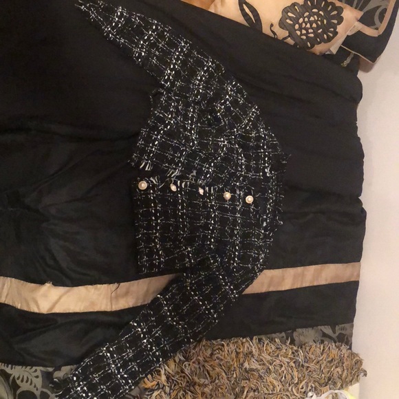 Black and White Two piece - Picture 3 of 3